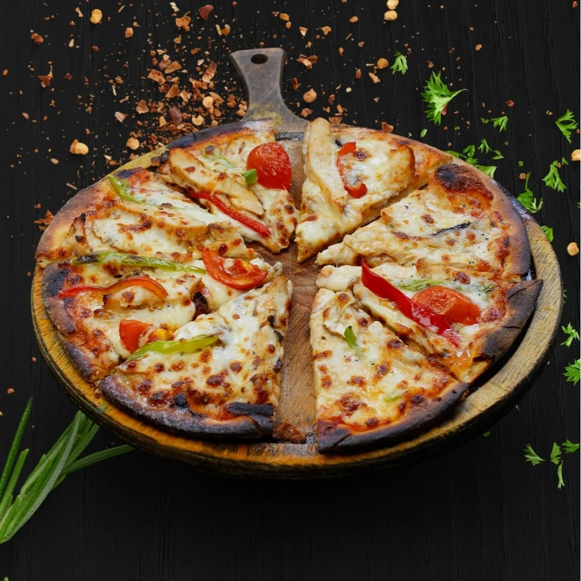 Tavuklu Pizza